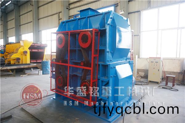 四輥破(po)碎機(ji)髮貨(huo)圖(tu)