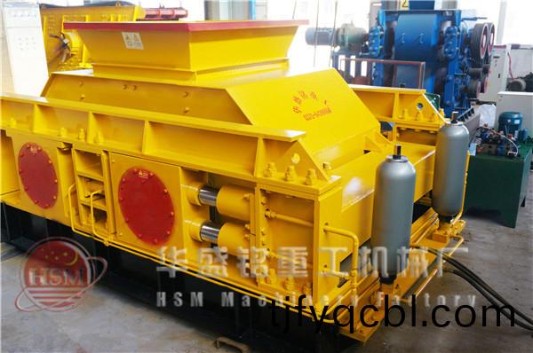 雙(shuang)齒(chi)輥破(po)碎(sui)機(ji)圖片